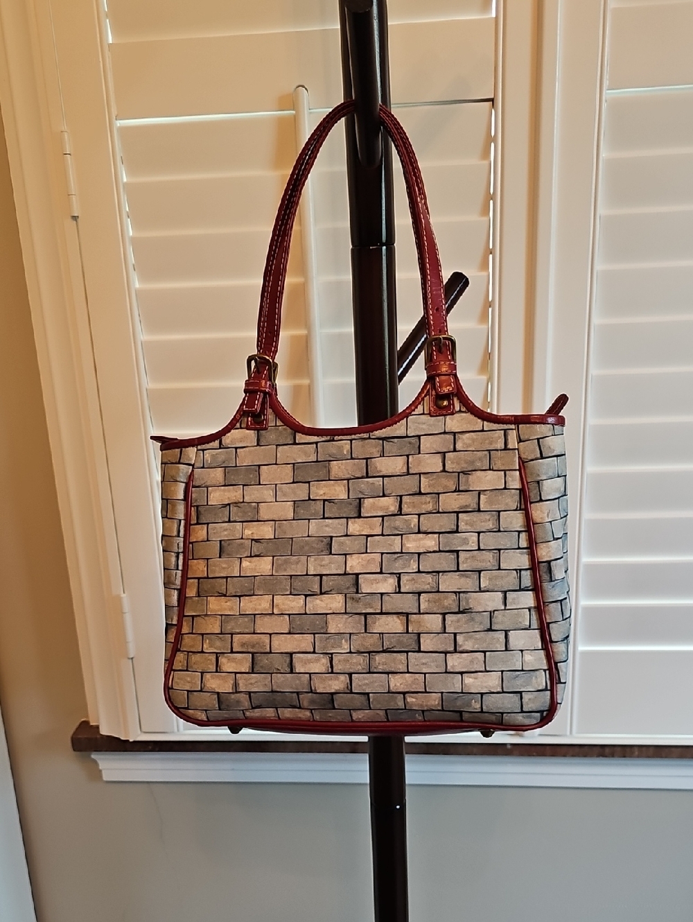 Isabella Fiore Rare Once Upon A Time Red Illustrated Tote Bag - Picture 2 of 12